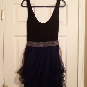 Source Unknown Black & Navy Sleeveless Mini Dress Size Medium